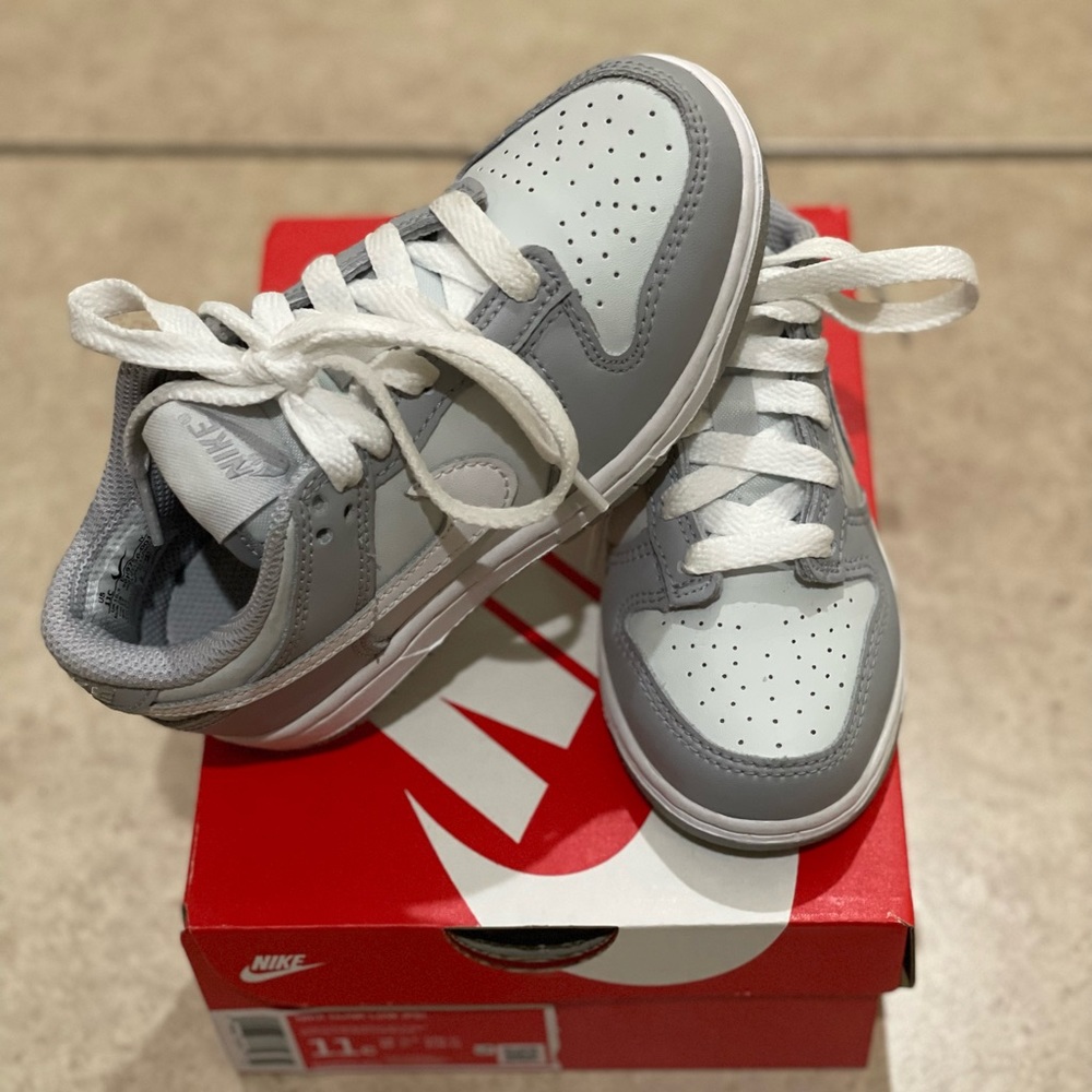 Nike dunk low